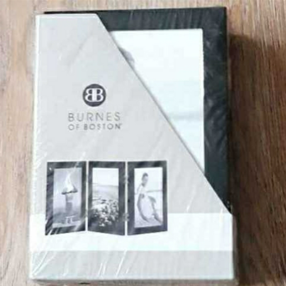 Burnes Of Boston Onyx Triple Hinge Picture Frame 4" X 6" - Picture 3 of 8